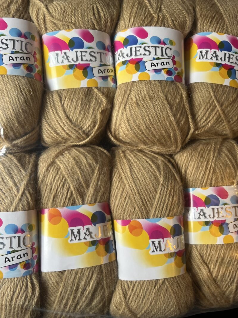 Majestic Aran 100g - Image 5